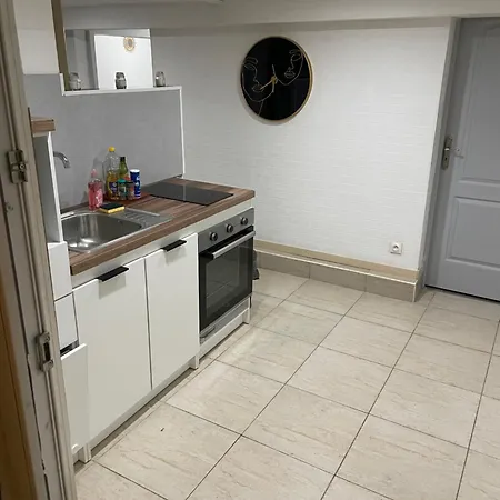 Kwatera prywatna Grande Chambre, Sdb Partagee *